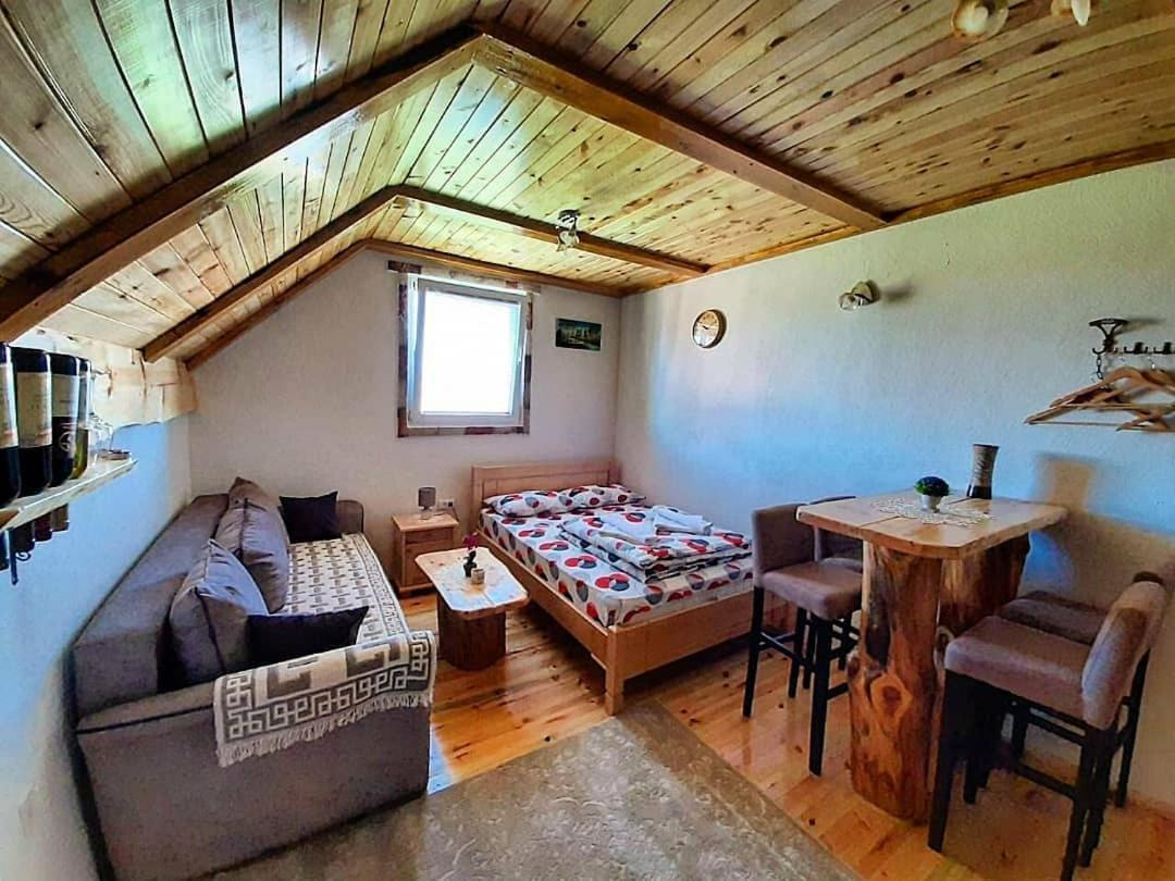 זבליאק Durmitorski Konaci Apartments מראה חיצוני תמונה